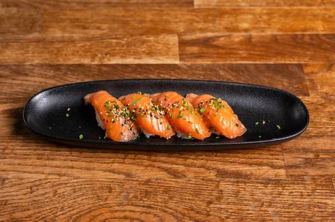 Lachs Nigiri