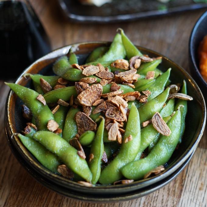 Garlic Edamame im DAIKAN