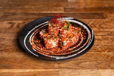 Spicy Salmon Roll